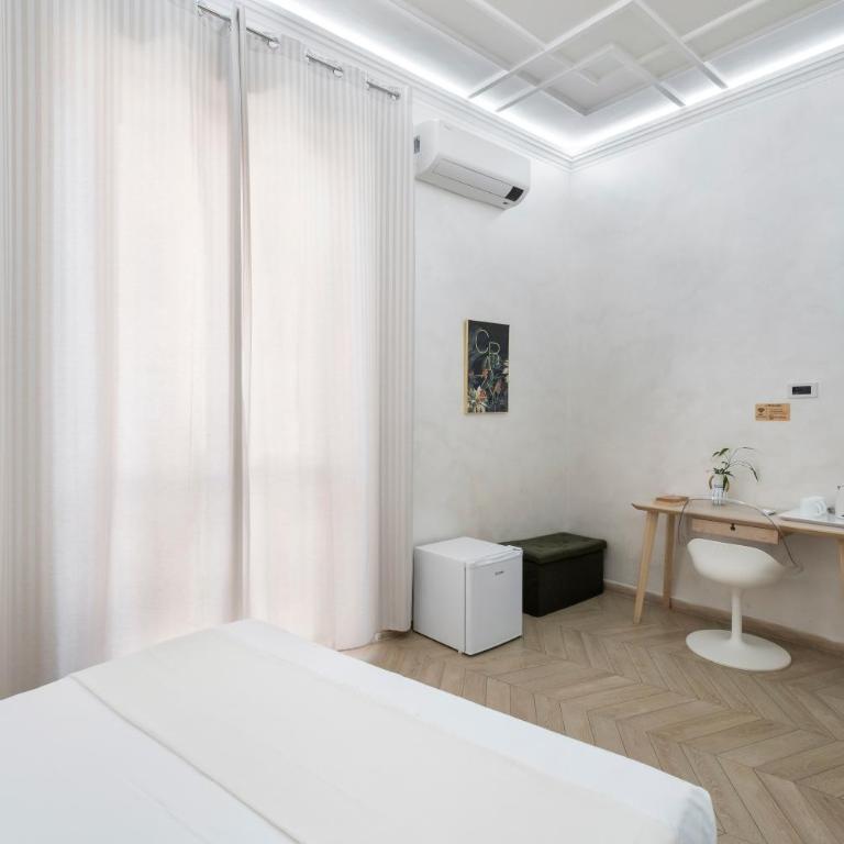 Rohome Stay - Camera Matrimoniale con Balcone - 16