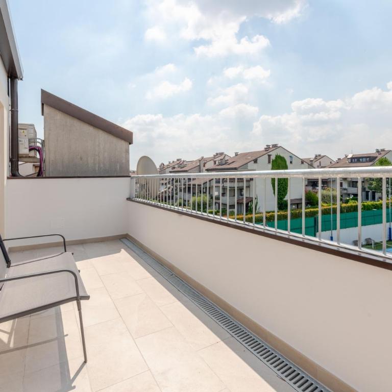 3BR Lago Garda 100m Pool Green Residence - Appartamento con 3 Camere da Letto - 25