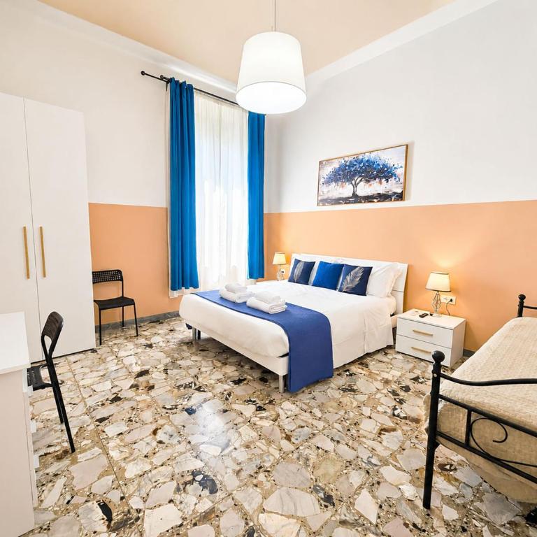Sweet Life Guesthouse Hospety Group - Camera Tripla con Bagno Privato Esterno - 6