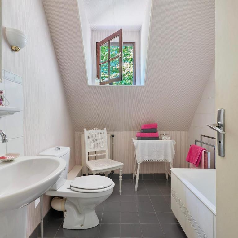 La Petite Ville Mallet - Chambre Triple avec Douche - 6