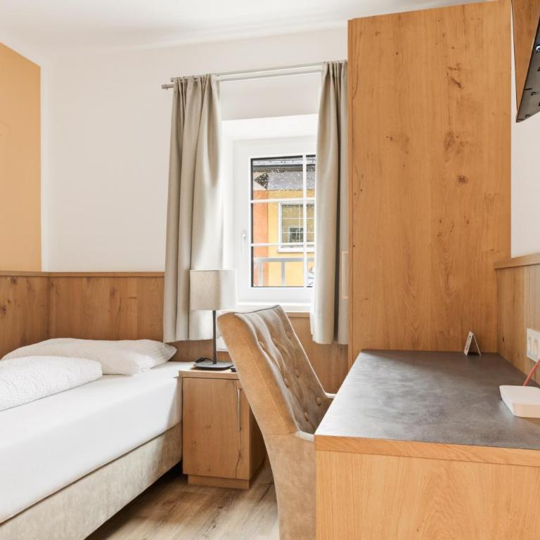 Hotel Lebzelter Straßwalchen, Familien und Business Aufenthalt, Seengebiet, Erlebnispark - Einzelzimmer - 7