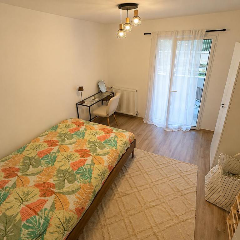 Cozy 2-bedroom apartment with terrace for 4 people - Apartamento Deluxe de 2 dormitorios con vistas al jardín - 5