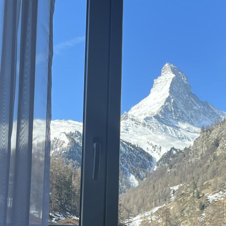 Hotel Bristol - Doppelzimmer mit Blick auf das Matterhorn - 8