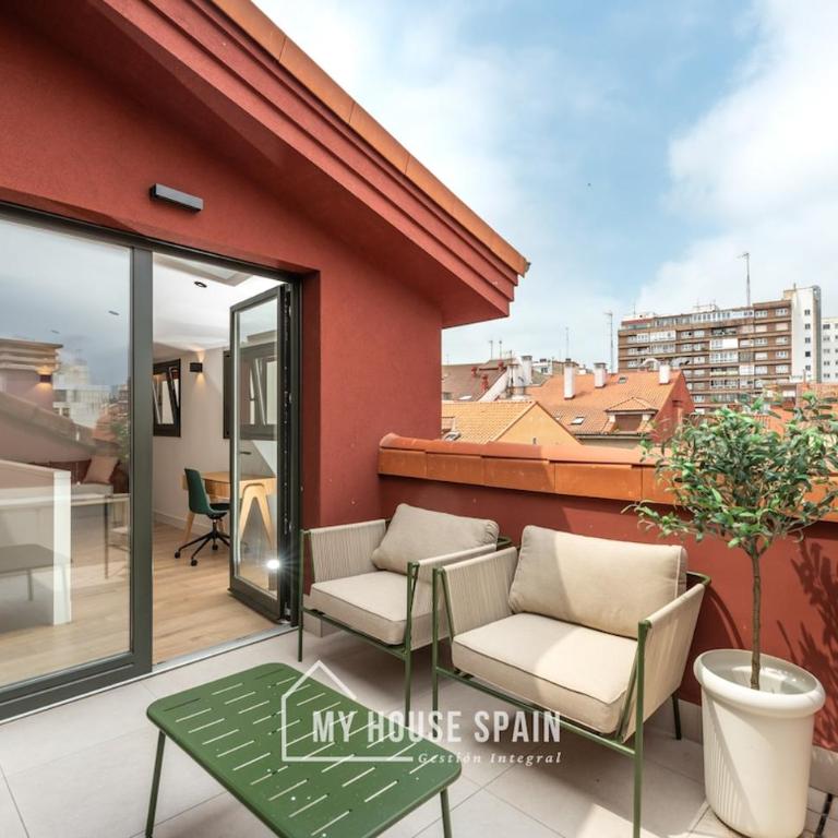 MyHouseSpain - Luminoso Ático Duplex en Gijón - Apartamento de 3 dormitorios Premium - 13