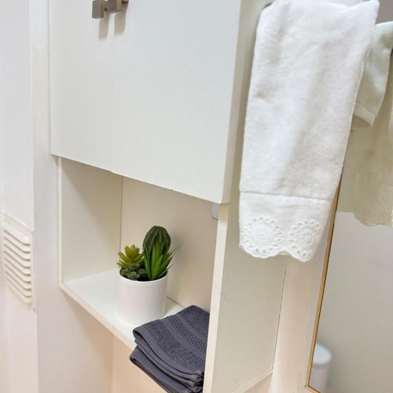 Aura Suite, Cozy and Fully Equipped - Three-Bedroom Apartment - 5