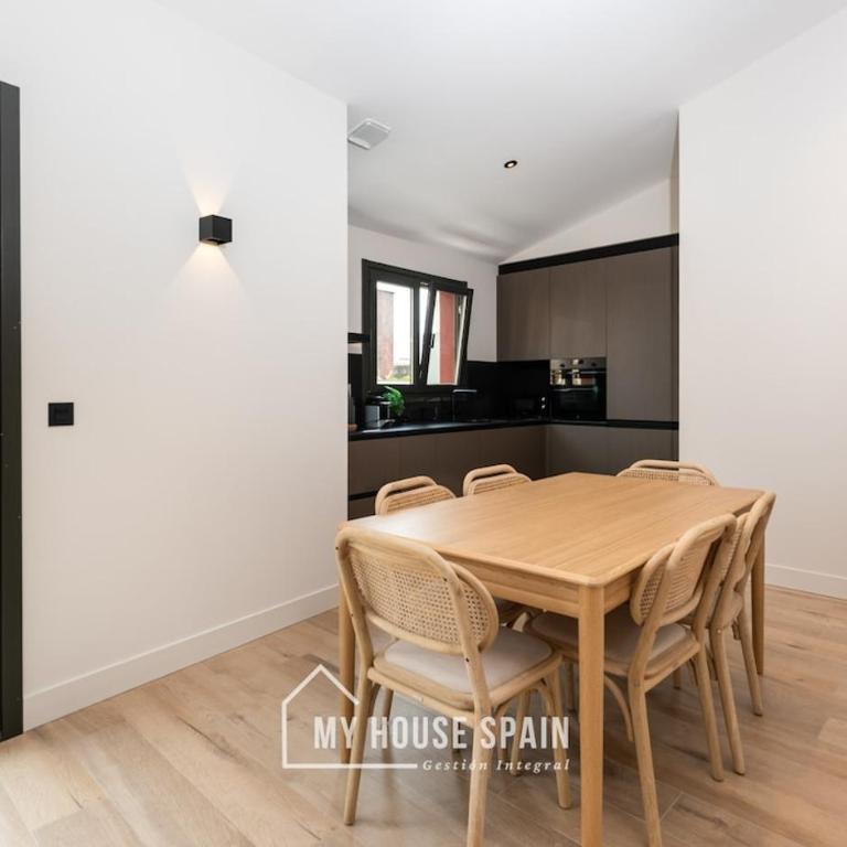 MyHouseSpain - Luminoso Ático Duplex en Gijón - Apartamento de 3 dormitorios Premium - 40