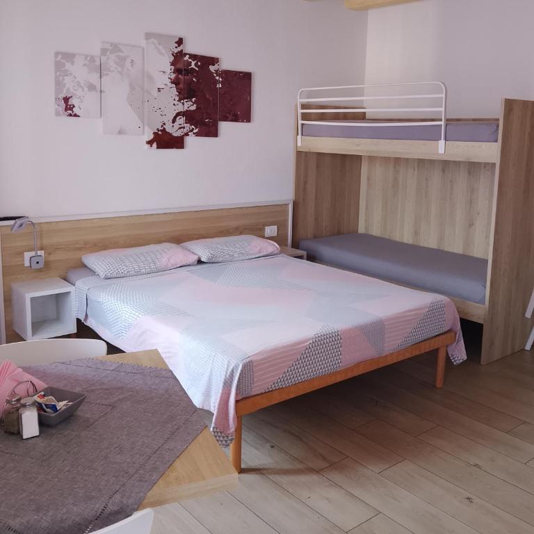 B&B Al Portico - Habitación Doble con baño privado - 1 o 2 camas - 3