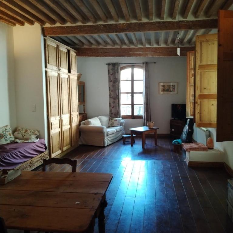 Appartement central avec vue sur la collégiale - Appartement 1 Chambre - 7