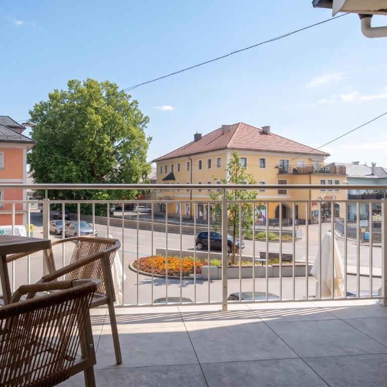 Hotel Lebzelter Straßwalchen, Familien und Business Aufenthalt, Seengebiet, Erlebnispark - Superior Familienzimmer - 8