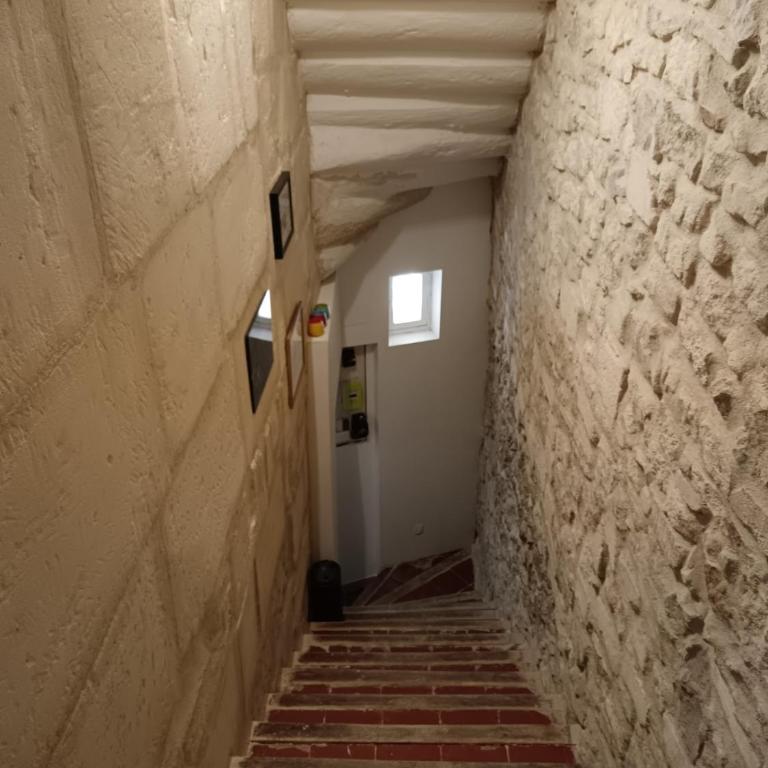 Maison Arlésienne à l'esprit bohème - Three-Bedroom House - 10