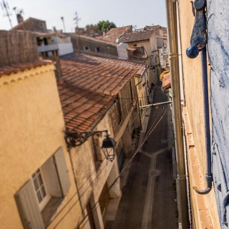 Maison Arlésienne à l'esprit bohème - Three-Bedroom House - 34
