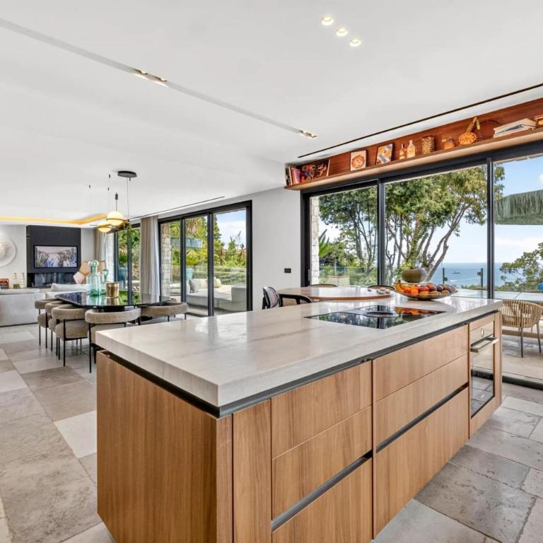 REF 2198 - Super Cannes - Luxueuse villa vue mer à louer - Villa - 12