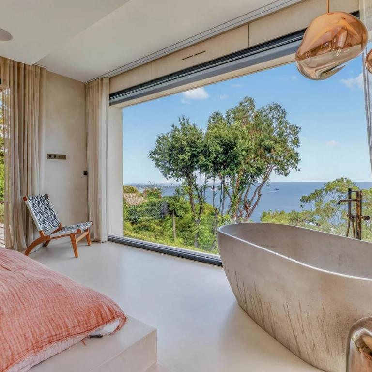 REF 2198 - Super Cannes - Luxueuse villa vue mer à louer - Villa - 24