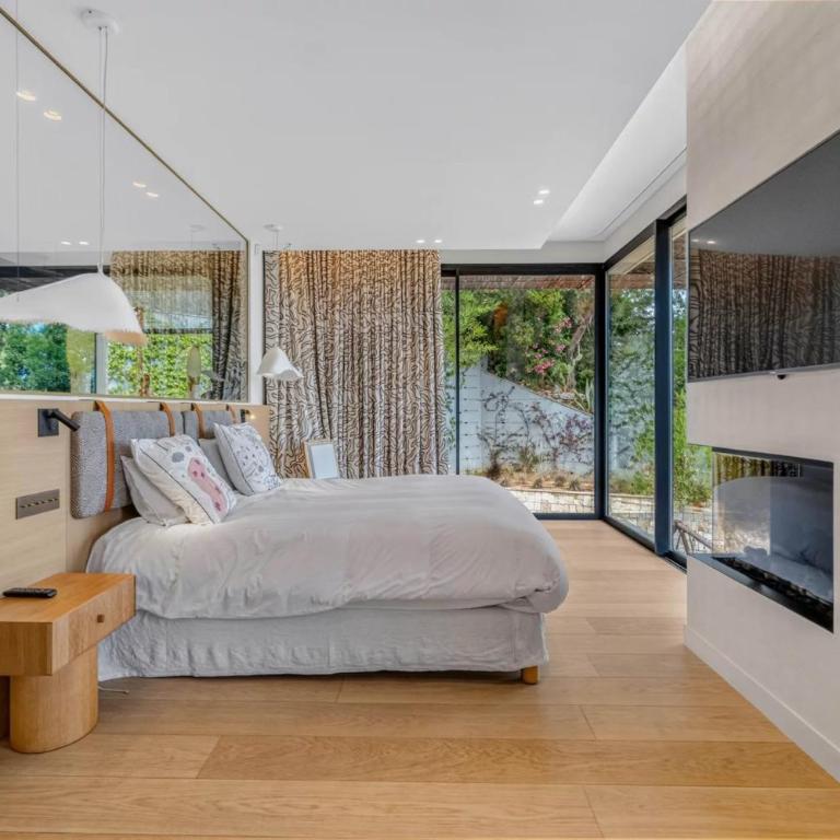 REF 2198 - Super Cannes - Luxueuse villa vue mer à louer - Villa - 34