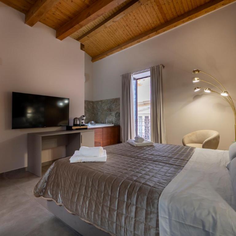 Fried-Rich boutique suites Ortigia - Camera Matrimoniale con Vasca Idromassaggio - 5