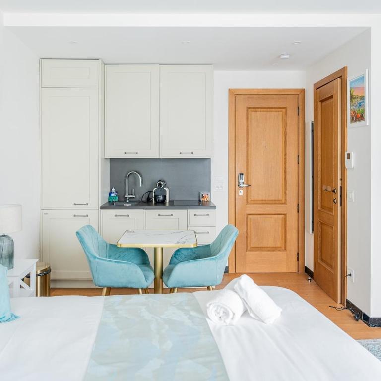 Monaco Deluxe Studio - 5 min from Palais - Cannes - Appartement 1 Chambre - 18