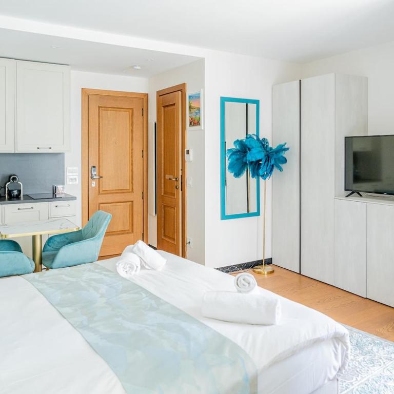 Monaco Deluxe Studio - 5 min from Palais - Cannes - Appartement 1 Chambre - 24