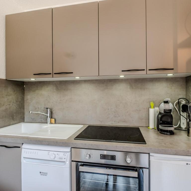 Le Cocon Montagnard - Studio avec balcon parking - Monolocale - 9