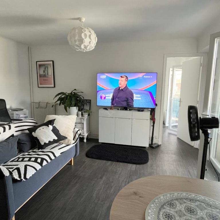 Appartement a NICE, beau quartier Mont Boron - Apartamento de 1 dormitorio - 1