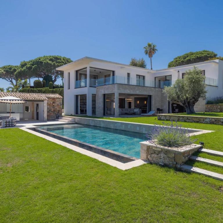 REF 2199 - Super Cannes - Luxueuse villa vue mer à louer - Villa - 1