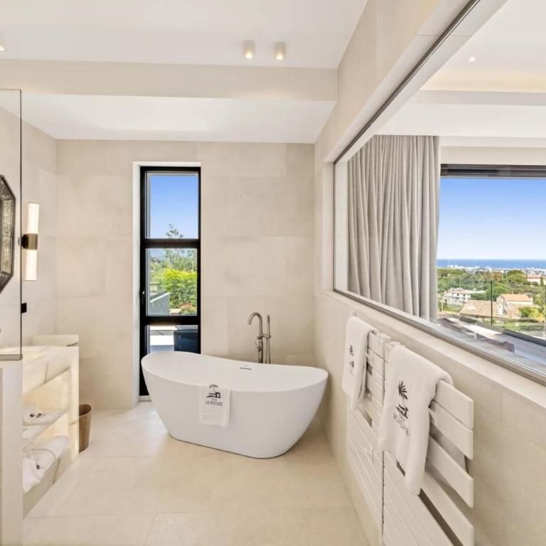 REF 2199 - Super Cannes - Luxueuse villa vue mer à louer - Villa - 8