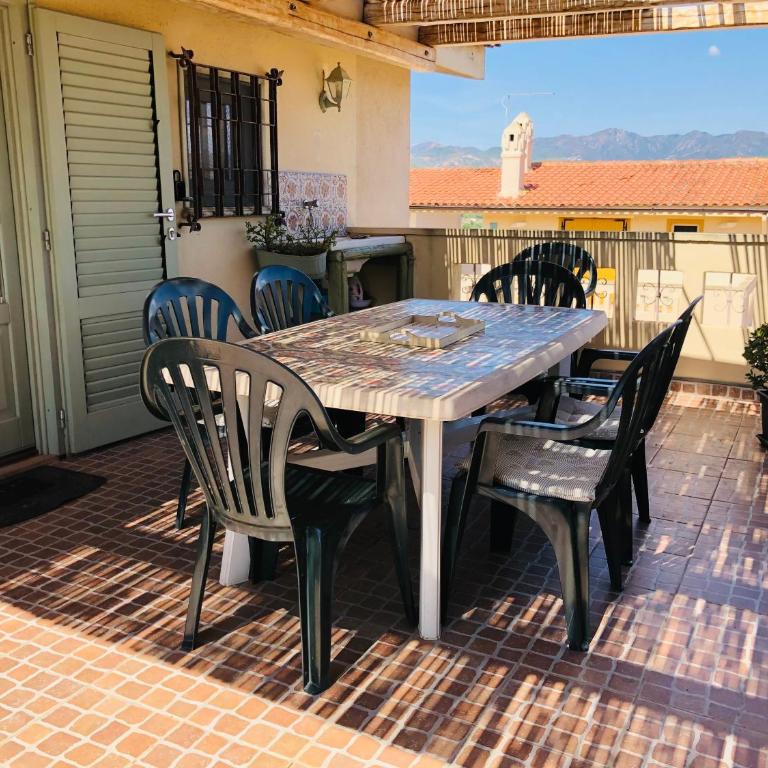 Trilocale Le Mimose Vista mare - Appartamento Deluxe con 2 Camere da Letto e Vista Oceano - 5