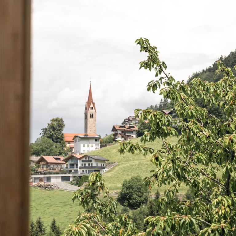 Profigl Eco Guesthouse - Sustainable living with a view in Südtirol, Brixencard, free parking - Appartamento con 2 Camere da Letto e Balcone - 19