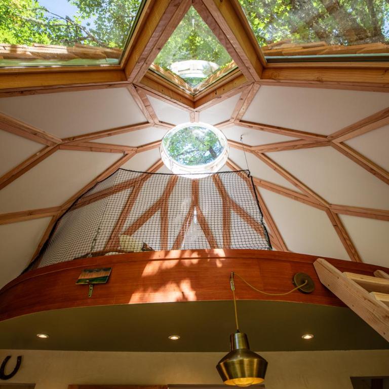 La Pomme de Pin Perchée, cabane romantique pour 2 - Appartement avec Douche - 39