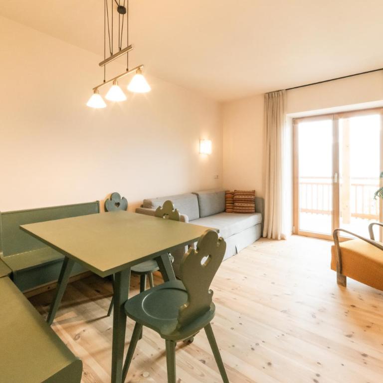 Profigl Eco Guesthouse - Sustainable living with a view in Südtirol, Brixencard, free parking - Appartamento con 2 Camere da Letto e Balcone - 20