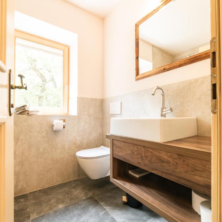 Profigl Eco Guesthouse - Sustainable living with a view in Südtirol, Brixencard, free parking - Appartamento con 2 Camere da Letto e Balcone - 24