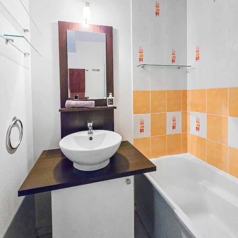 T3 piscine plage port et commerces - Appartamento con 2 Camere da Letto - 13