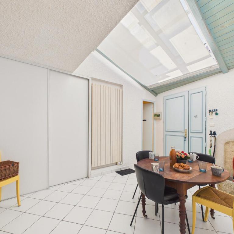 Maison pour 4, 200 m de la plage et tout à pied - Ferienhaus - 6
