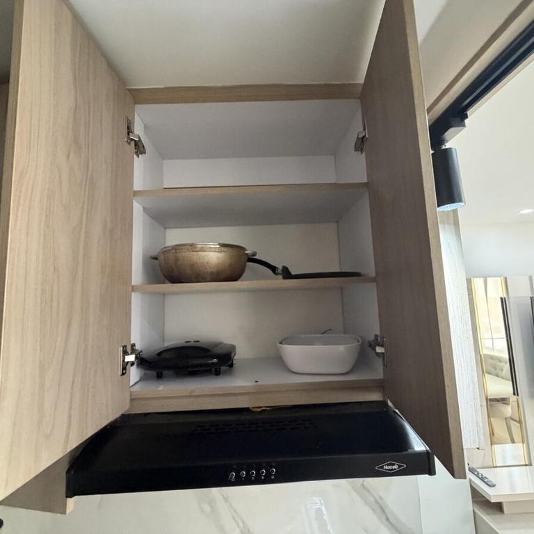 Full equipado 2 aires 4camas 2 TV,20 CC B-Vista - Three-Bedroom Apartment - 23