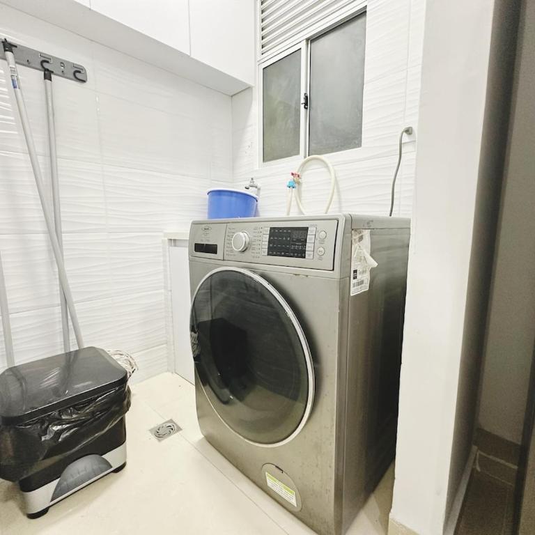 Full equipado 2 aires 4camas 2 TV,20 CC B-Vista - Three-Bedroom Apartment - 25