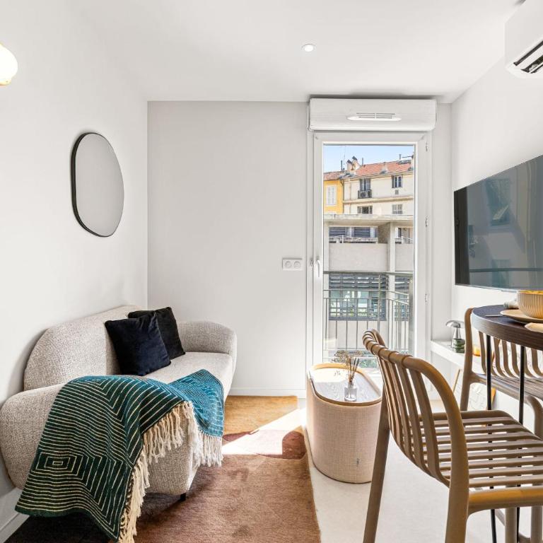 CARABACEL - One room Suite AC and Balcony - Apartamento - 7