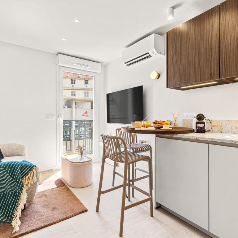 CARABACEL - One room Suite AC and Balcony - Apartamento - 9