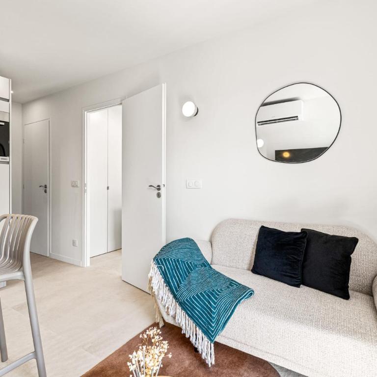 CARABACEL - One room Suite AC and Balcony - Apartamento - 13