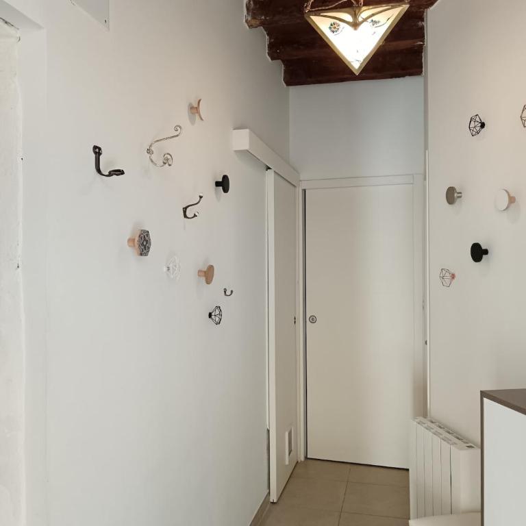 Maison Arlésienne à l'esprit bohème - Three-Bedroom House - 24
