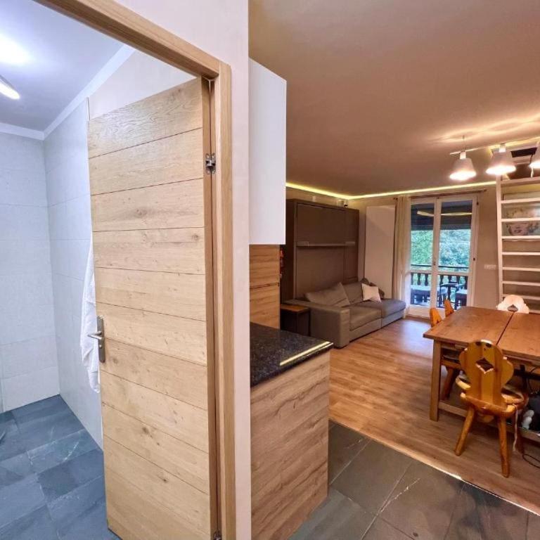 Rocca dell'Abisso Suite Comfort Relax Ski in-Ski out-Limone Piemonte - Two-Bedroom Apartment - 5