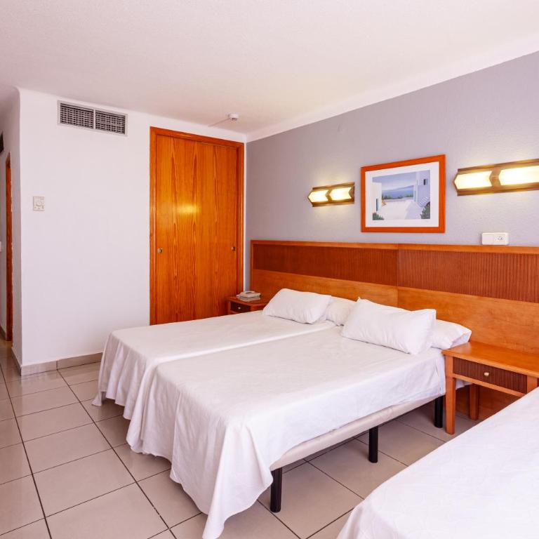 Bakour Costa Brava - Habitación Triple Confort - 4
