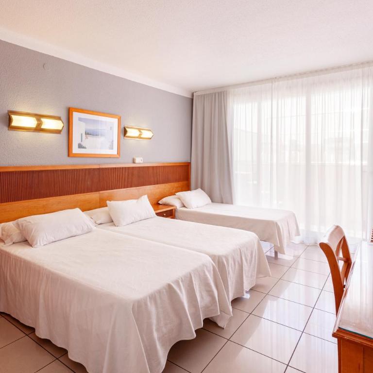 Bakour Costa Brava - Habitación Triple Confort - 5