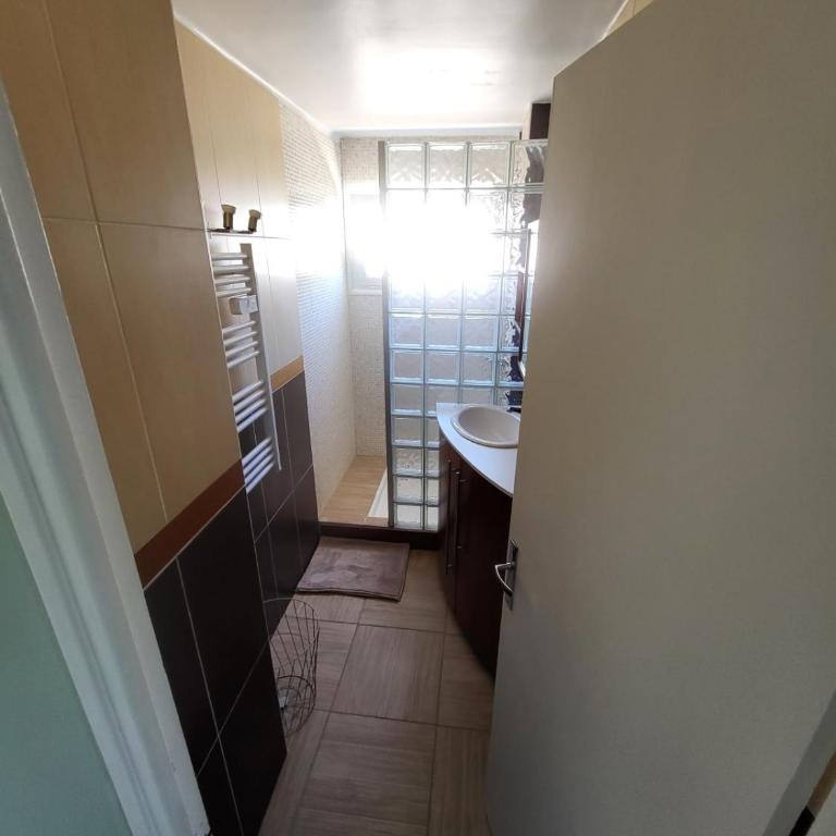 Bright apartment in Toulon - Apartment - 3