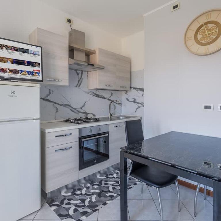 Lumina - Sunny Como Flat with Balcony - Appartement 1 Chambre - 9
