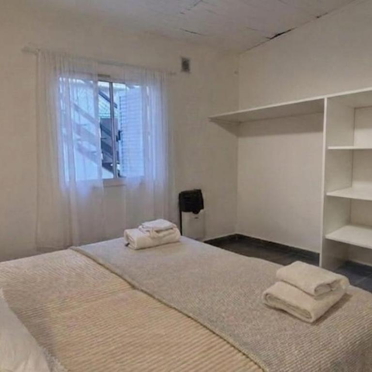 Batilana - One-Bedroom House - 2