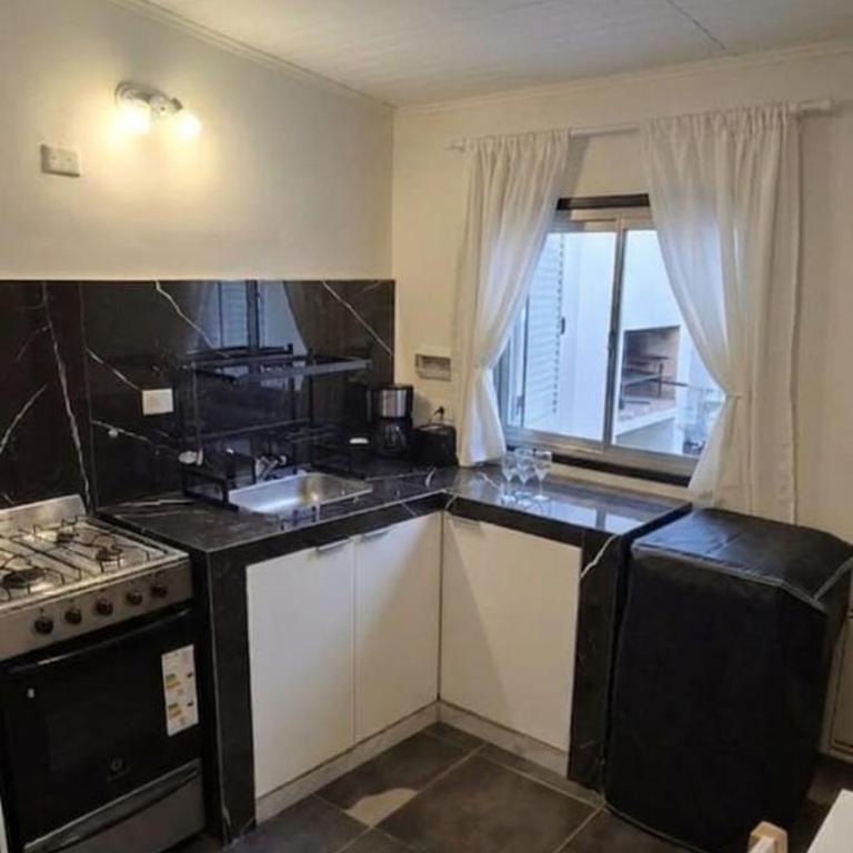 Batilana - One-Bedroom House - 4