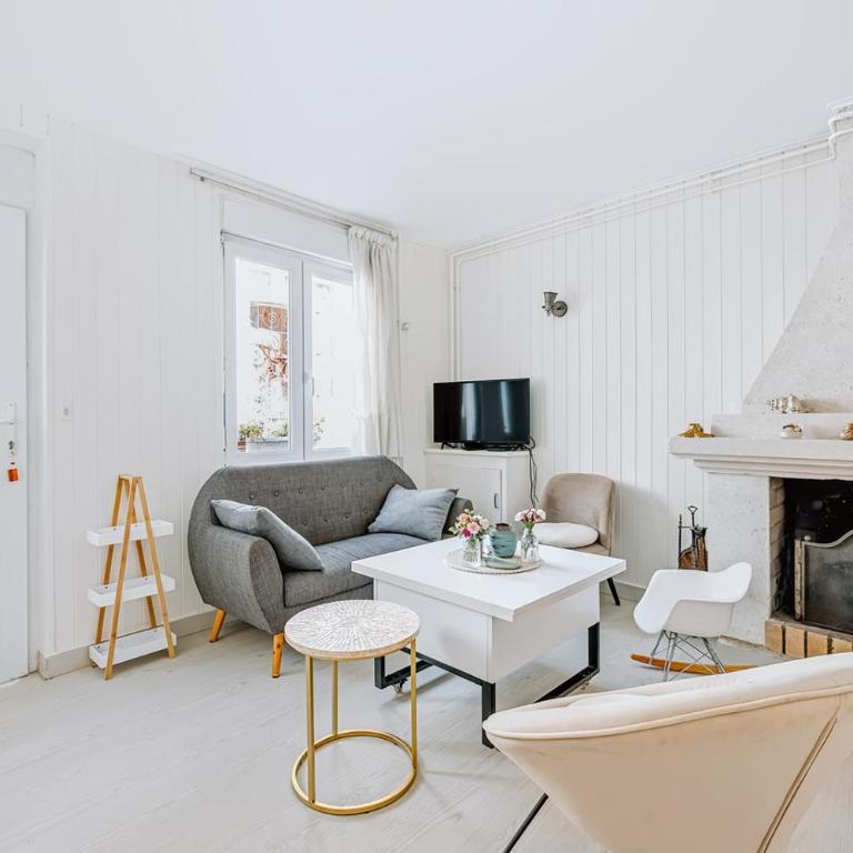Les Retrouvailles - Centre Ville - Très Calme - Four-Bedroom House - 19