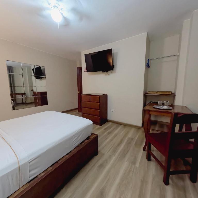 Hotel Asturias Inn - Double Room - 3