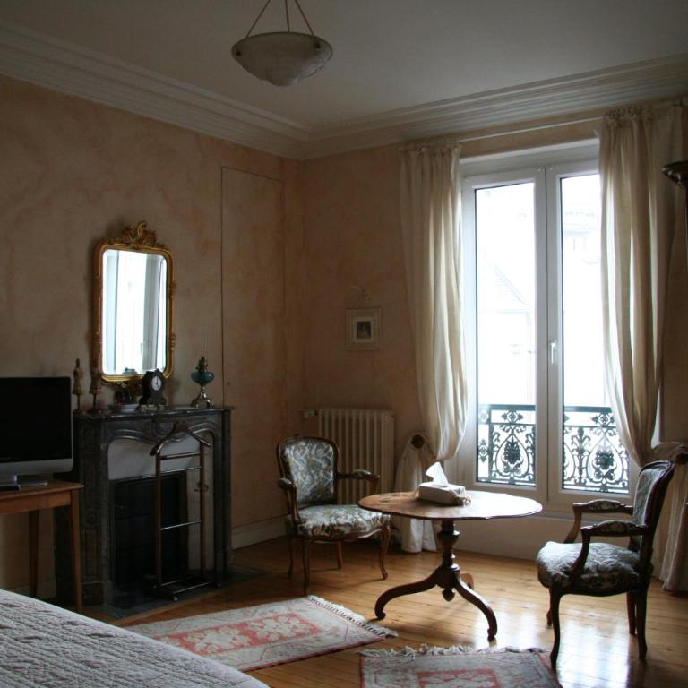 Chambres d'hôtes Le Clos d'Hauteville - Double Room with Private Bathroom - 1