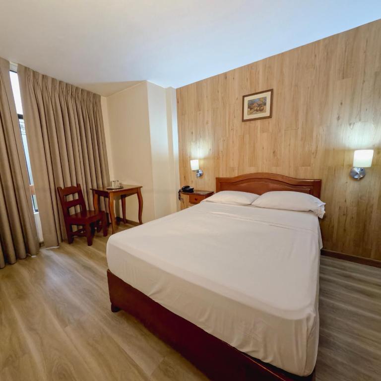 Hotel Asturias Inn - Double Room - 18