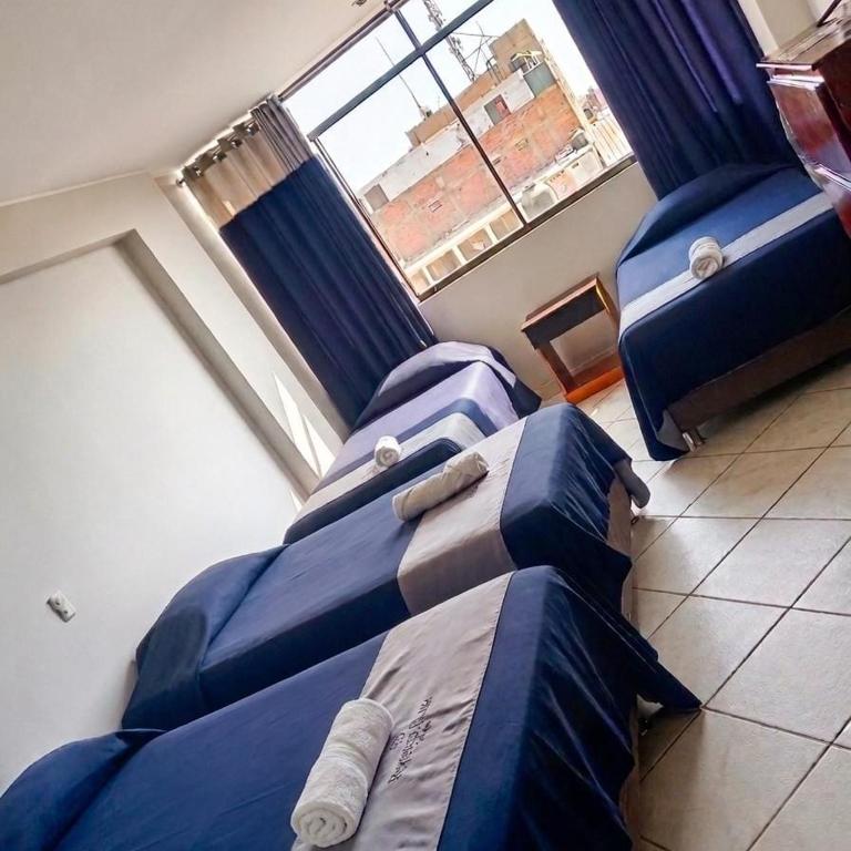 Regency Plaza Hotel - Quadruple Room - 1